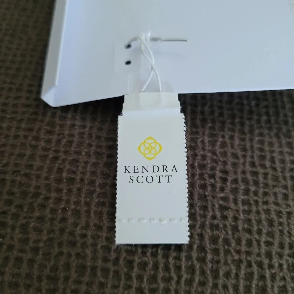 ✨️HP✨️ Kendra Scott 